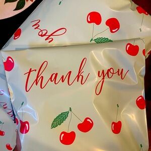 Meet your Posher, Dulce